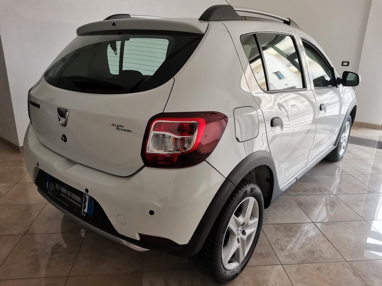 Dacia Sandero Stepway 0.9 TCe 12V TurboGPL 2016