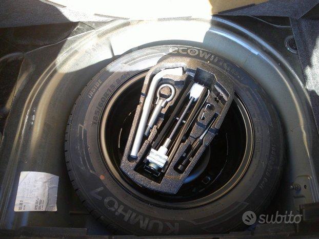 Volkswagen Polo 1.2 benzina 90cv c.aut