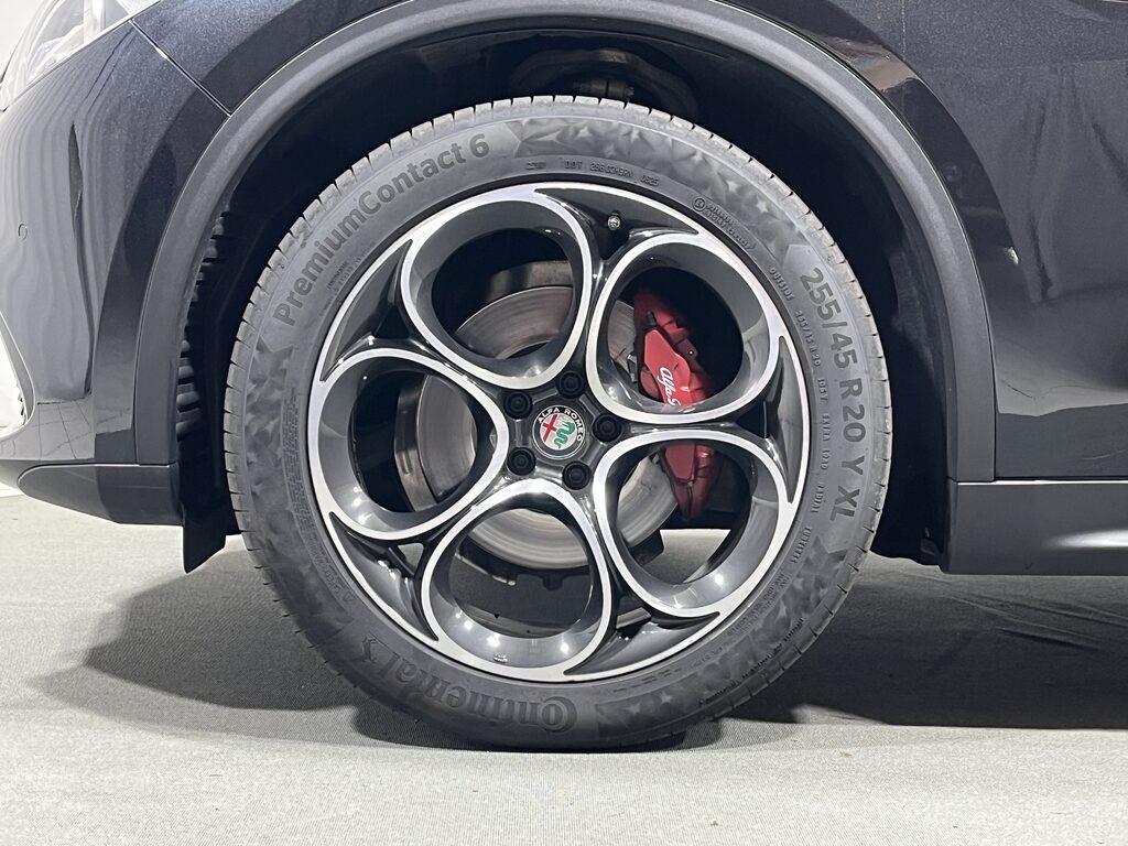 Alfa Romeo Stelvio 2.0 t Executive Q4 200cv auto
