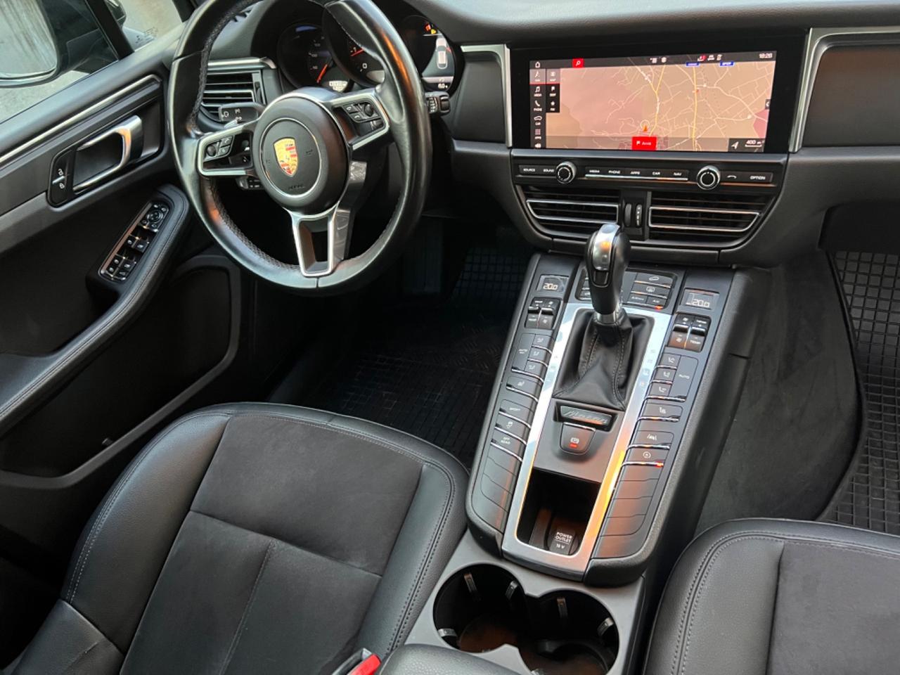 Porsche Macan 2.0 245Cv