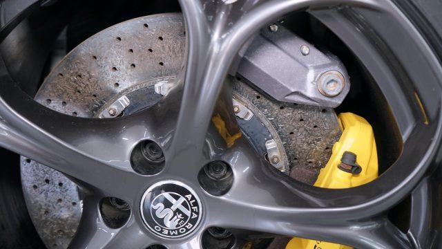 ALFA ROMEO Giulia 2.9 T V6 Quadrifoglio MANUALE TIRATURA LIMITATA