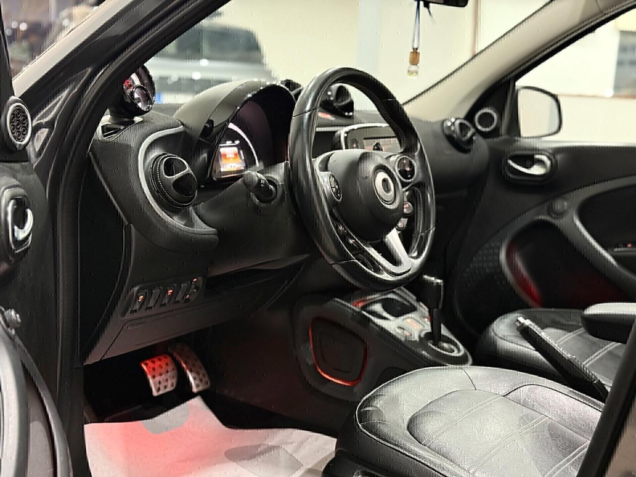 Smart ForFour BRABUS 0.9 Turbo twinamic Xclusive