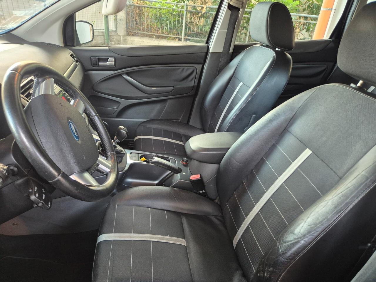 FORD KUGA 2.0 DIESEL 4X4 NUOVISSIMA DI TUTTO