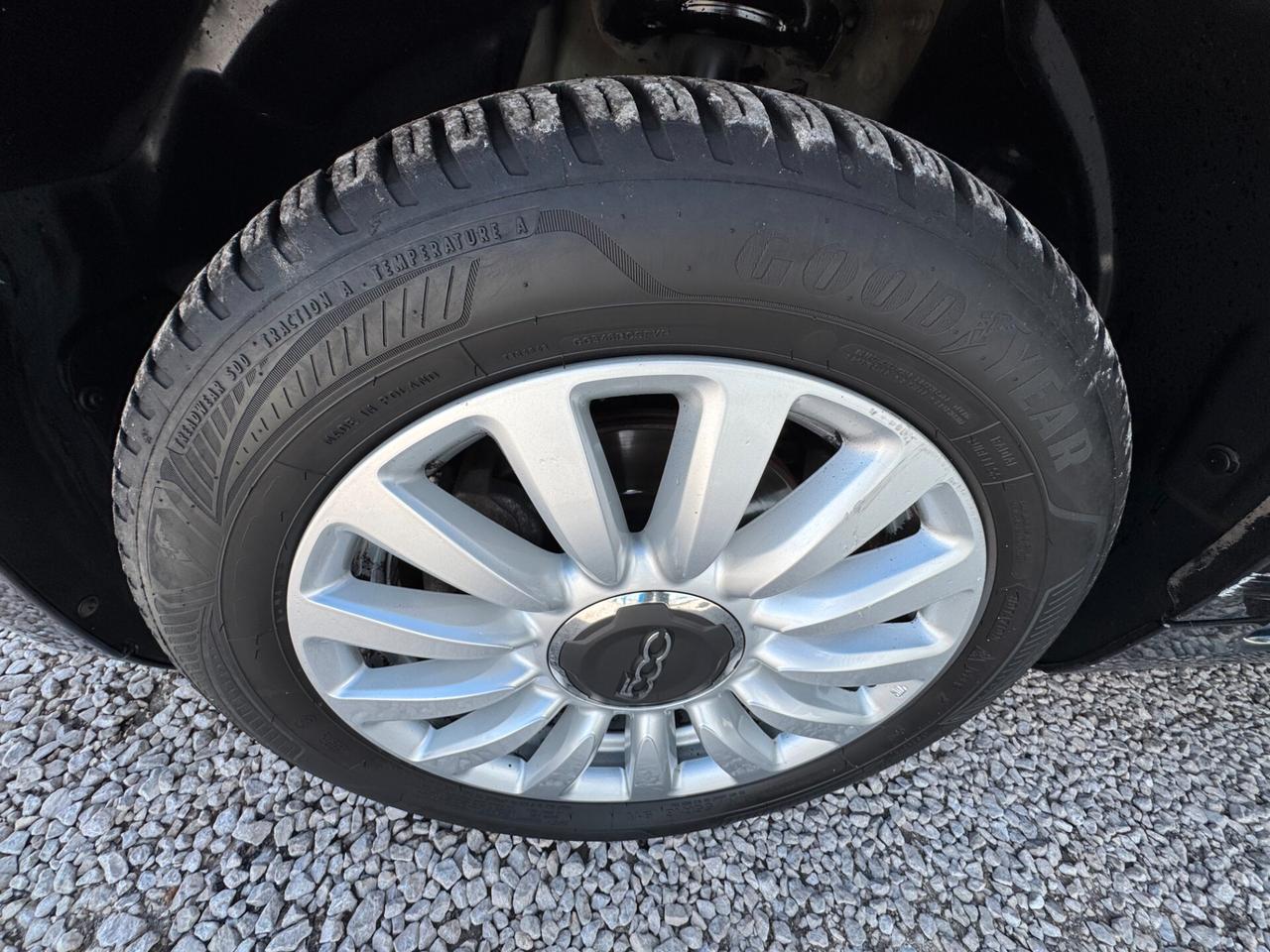 Fiat 500L 1.3 Multijet 95 CV Lounge km 89000 certificati nord italia 12/2015