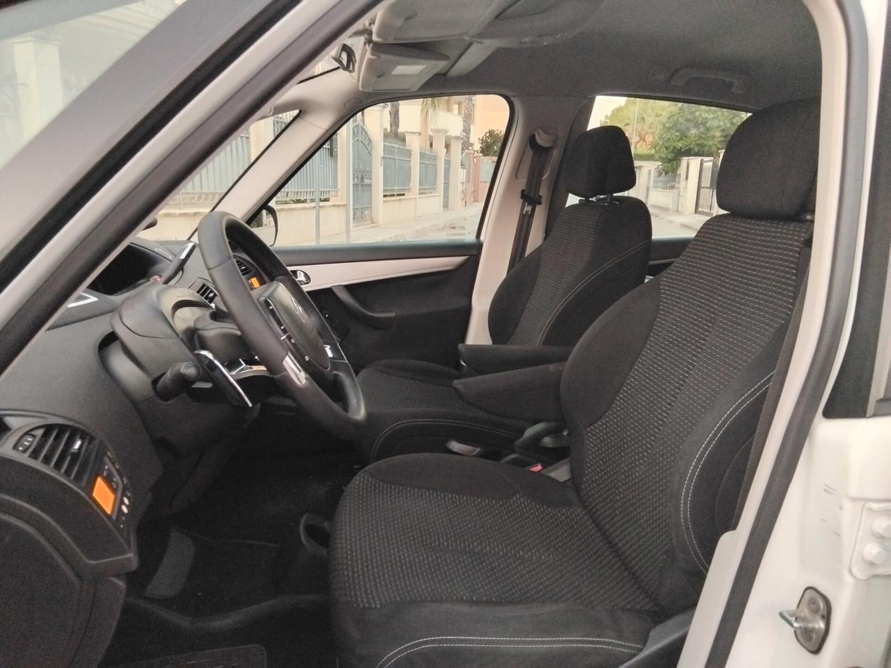 Citroen C4 Picasso 1.6 HDi 110 cv Automatica