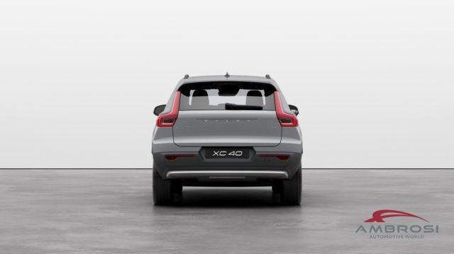 VOLVO XC40 B3 Mild hybrid Benzina Essential B3 Mild hybrid Be