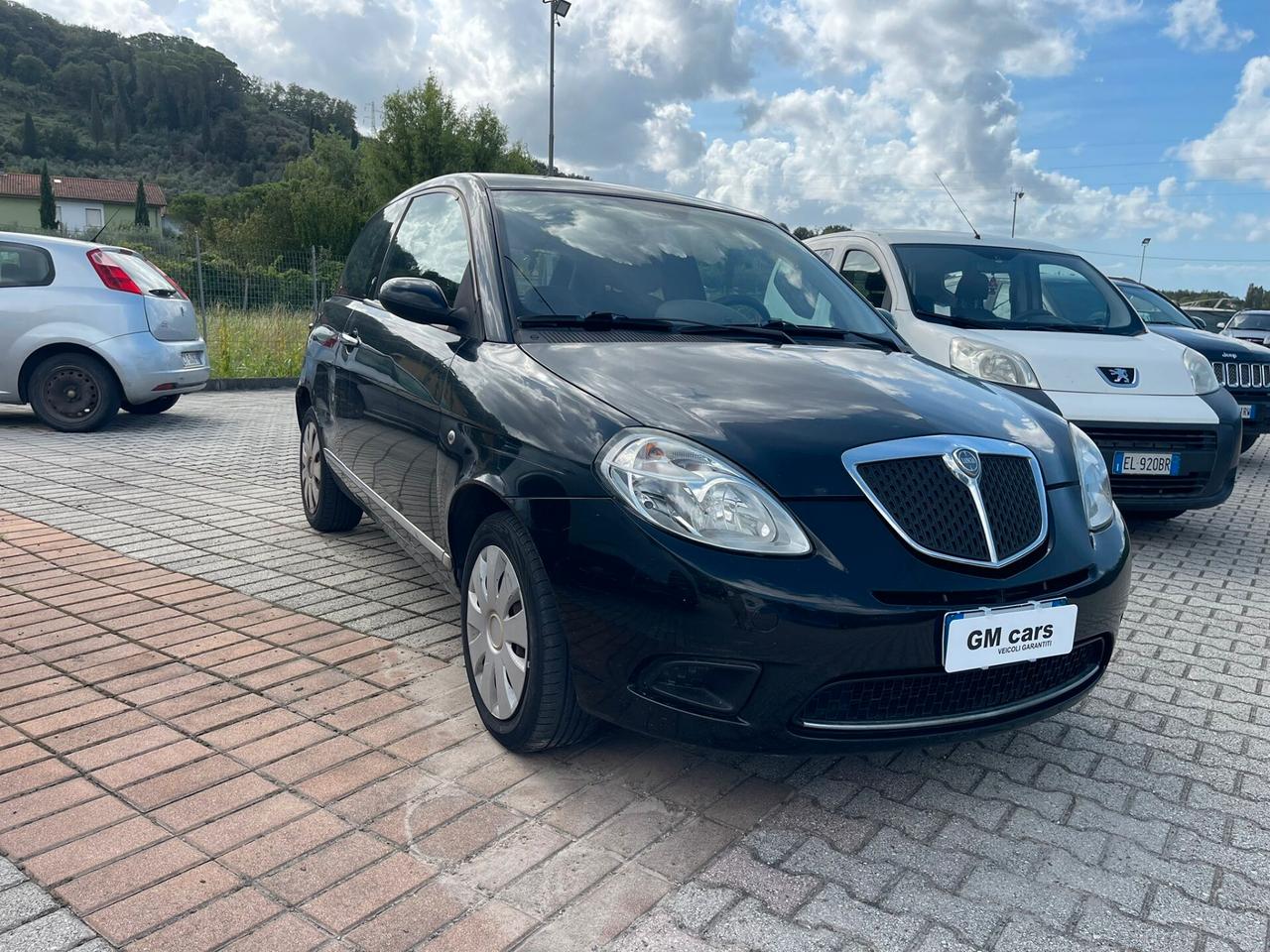 Lancia Ypsilon 1.2 Argento