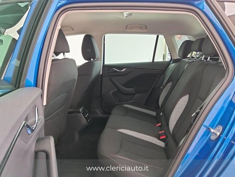 Škoda Kamiq 1.0 TSI 115 CV DSG Black Dots + Convenience Pack