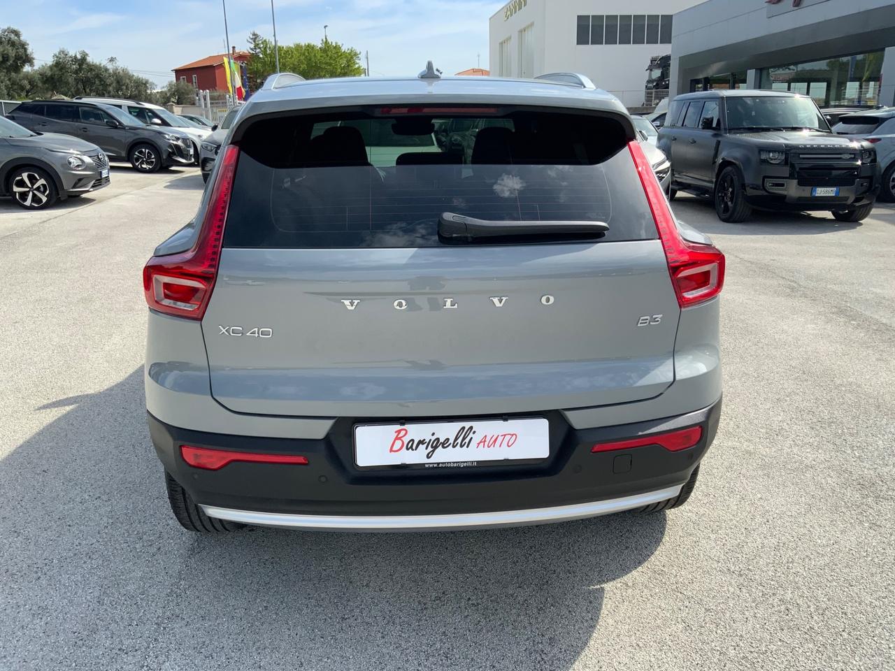 Volvo XC40 B3 automatico Core