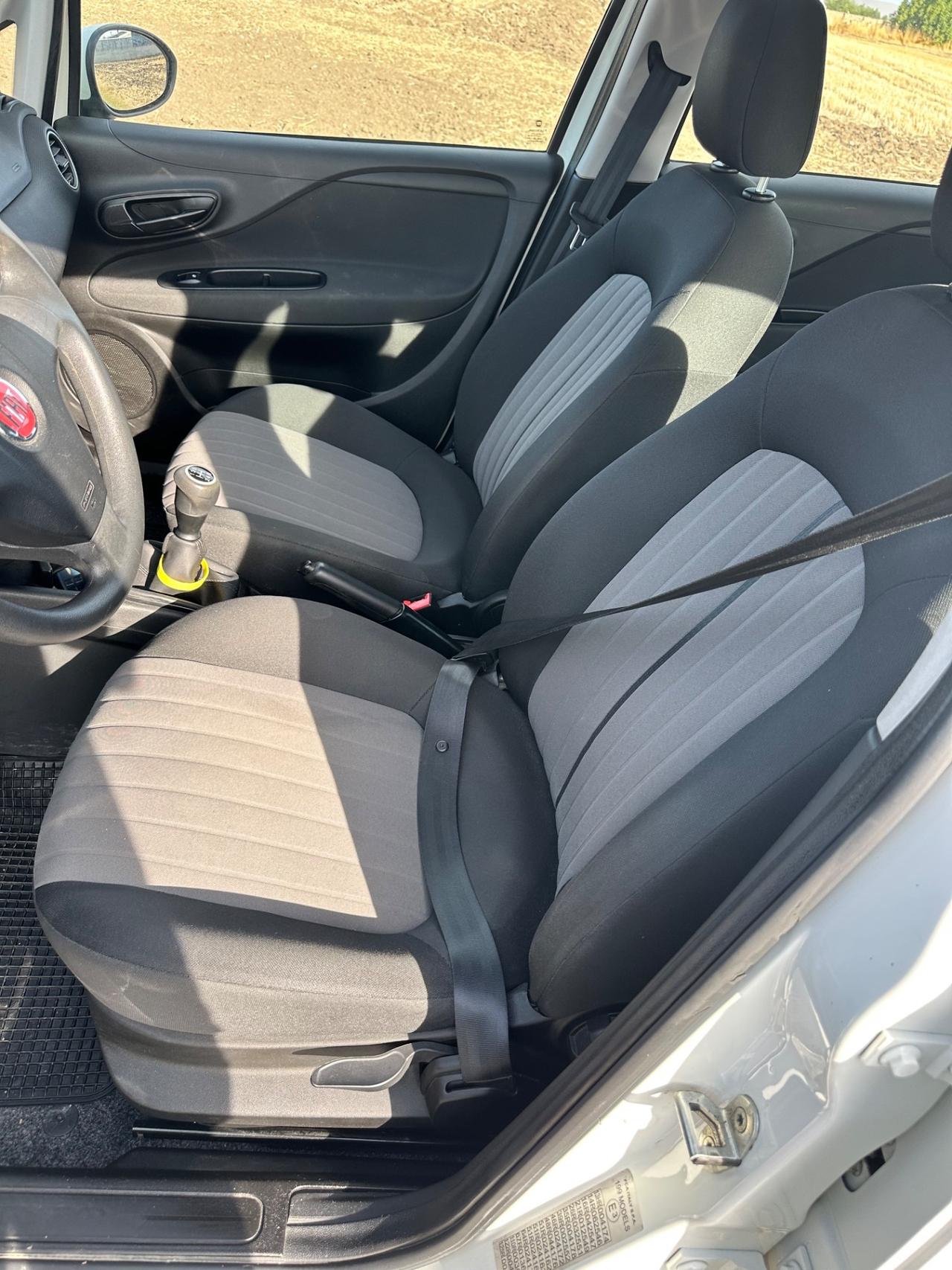 Fiat Punto 1.3 MJT II S&S 95 CV 5 porte Street