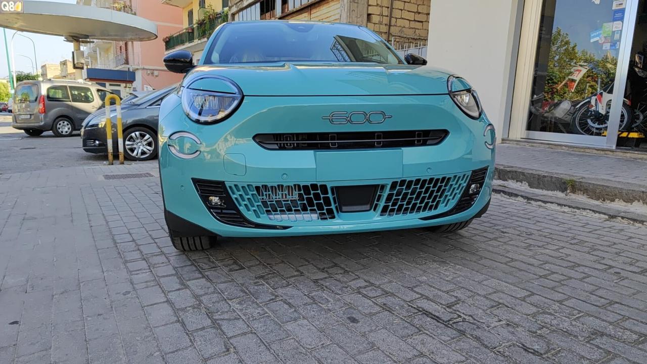 Fiat 600 1.2 Hybrid MHEV NUOVA