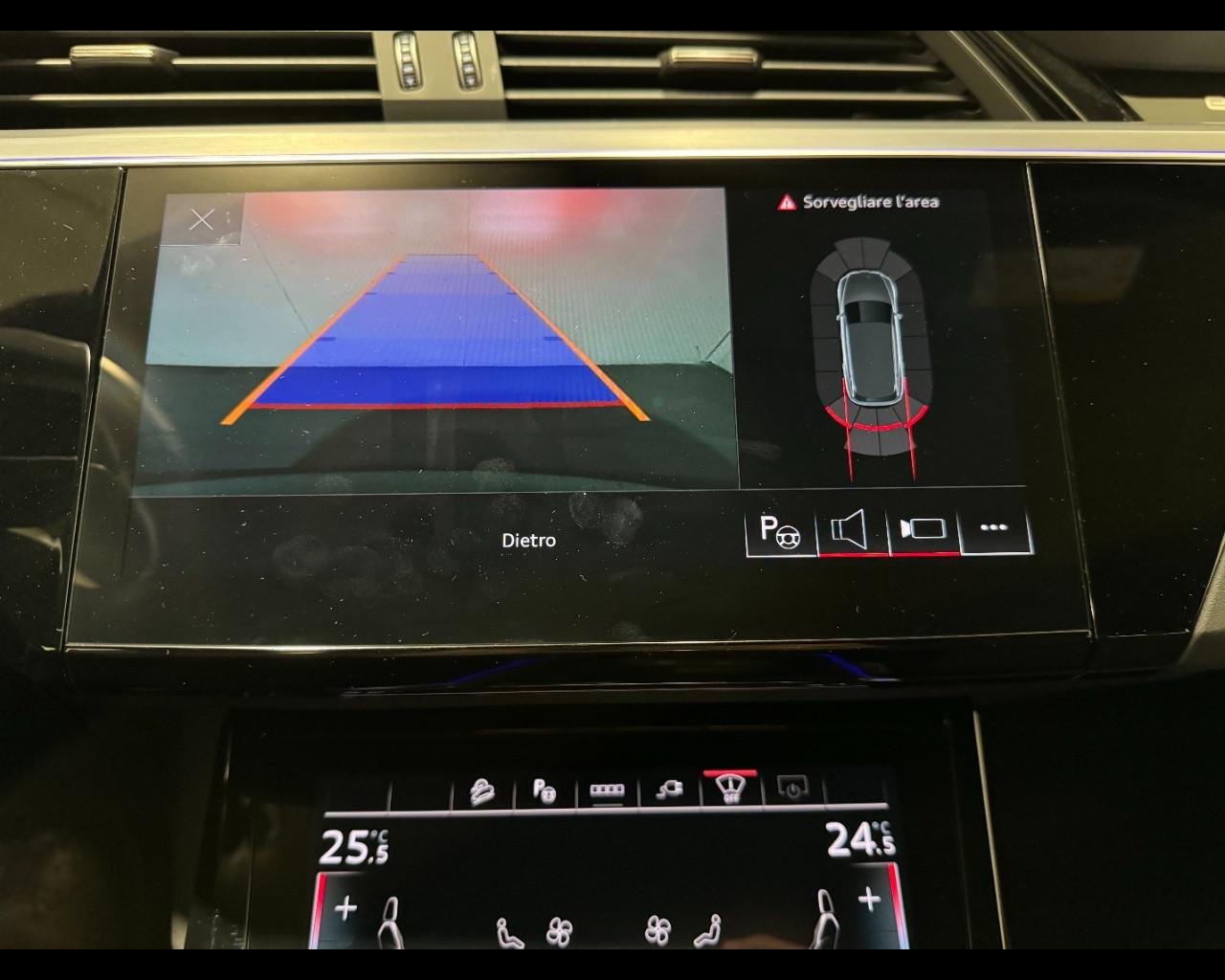 AUDI Q8 E-TRON 55 QUATTRO