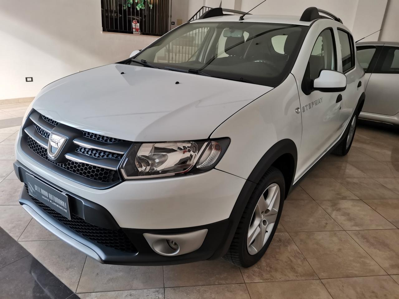 Dacia Sandero Stepway 0.9 TCe 12V TurboGPL 2016