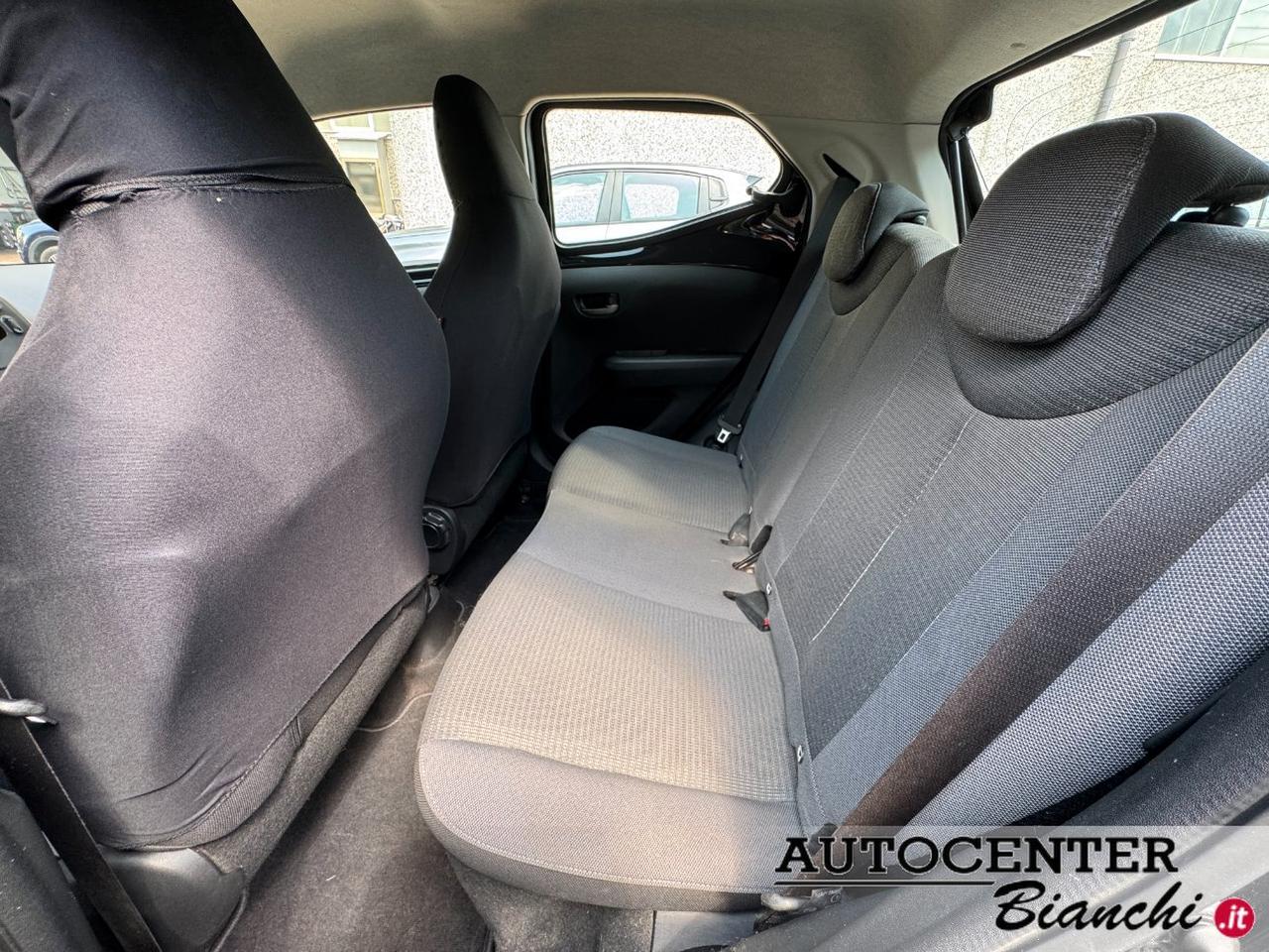 Toyota Aygo 5 Porte Aygo 5p 1.0 x-play 72cv