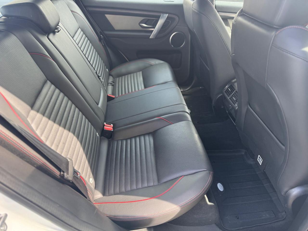 Land Rover Discovery R-Dynamic HSE 2.0 D 16 #10156