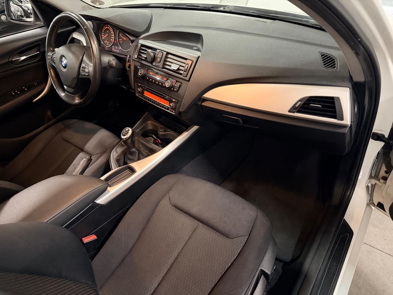 Bmw 114 114d 5p. Sport