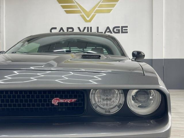 Dodge Challenger 6.4 v8 srt