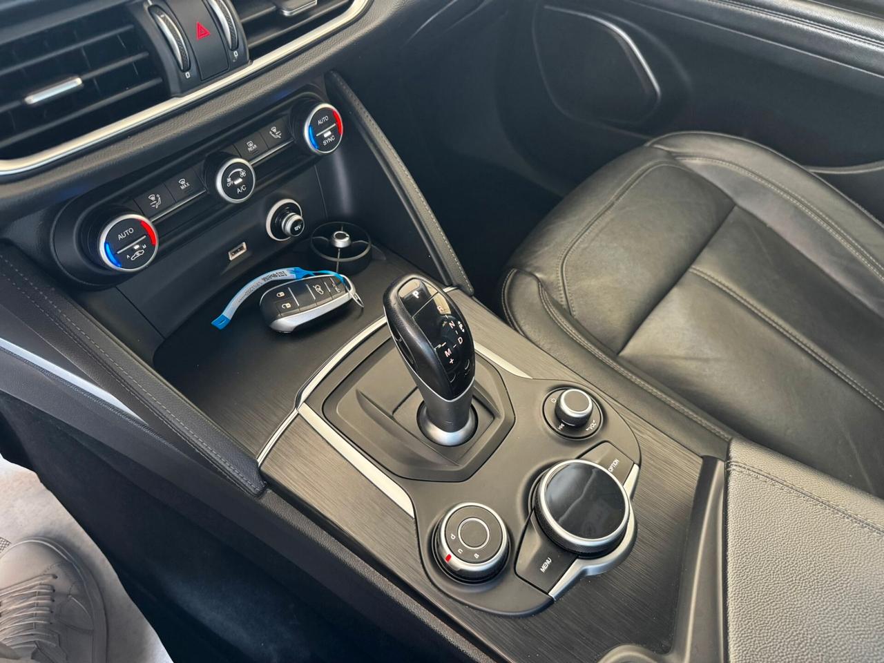 Alfa Romeo Stelvio 2.2 Turbodiesel 180 CV AT8 Q4 Executive