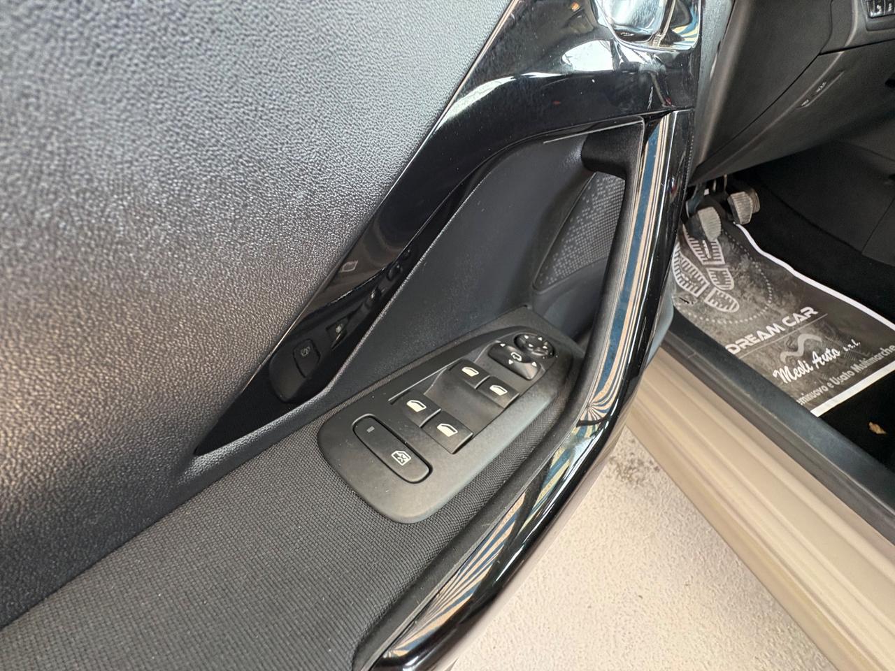 Peugeot 208 BlueHDi 75 5 porte Allure GRIGIO OPACO