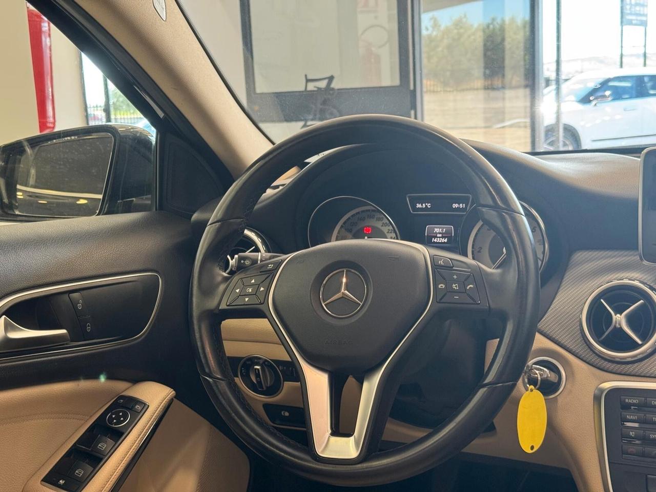 Mercedes-benz GLA 200CDI Premium TETTO - 2015