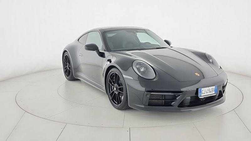 Porsche 911 Carrera 4 GTS Porsche APPROVED