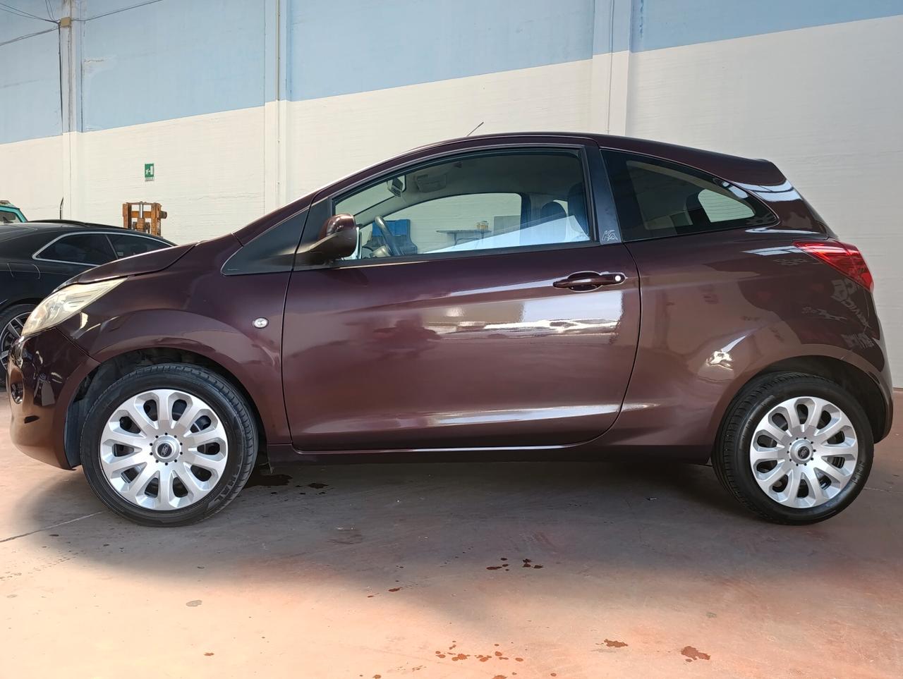 Bellissima Ford Ka anno 2010 con garanzia