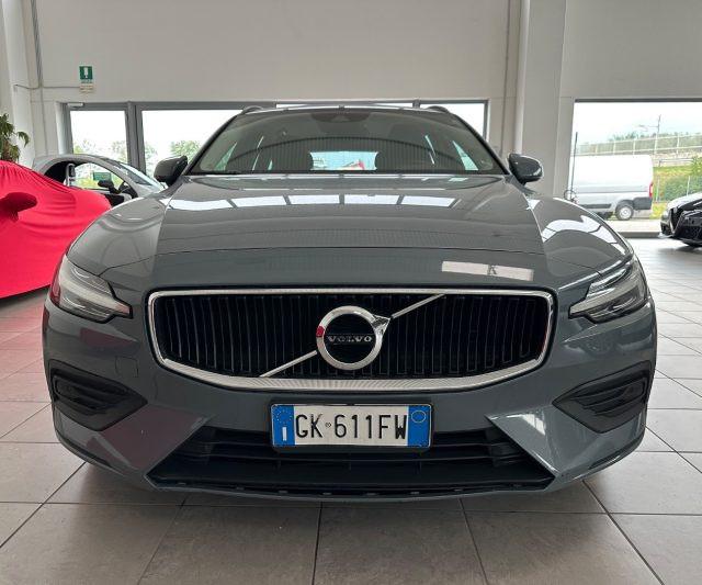 VOLVO V60 B4 (d) Geartronic Momentum Business