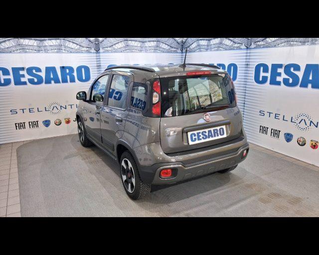 FIAT New Panda 1.0 firefly hybrid City Cross s&s 70cv