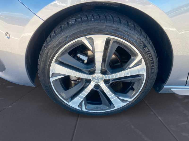 PEUGEOT 308 5p 1.5 bluehdi GT Line s&s 130cv eat8