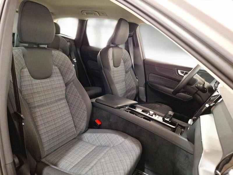 VOLVO XC60 B4 D AWD automatico Core