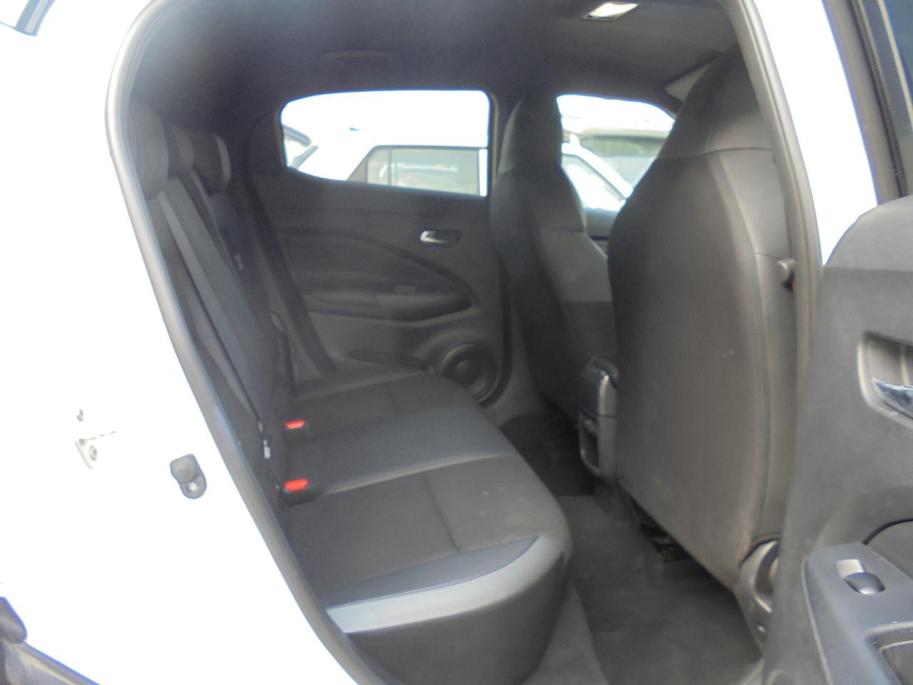 Nissan Juke 1.0 DIG-T 114 CV N-Connecta