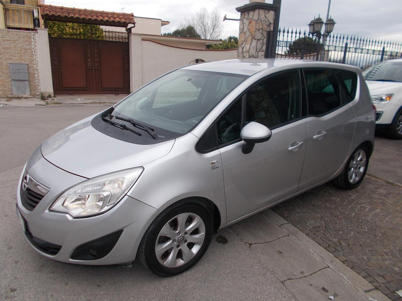Opel Meriva 1.3 CDTI 95CV ecoFLEX Cosmo