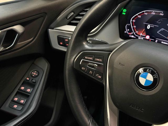 BMW 118 i 5p. Business Advantage