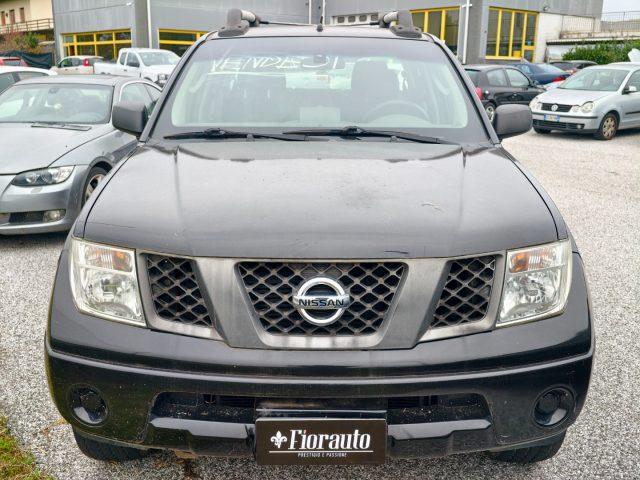 NISSAN Navara 2.5 dCi 4 porte Double Cab SE