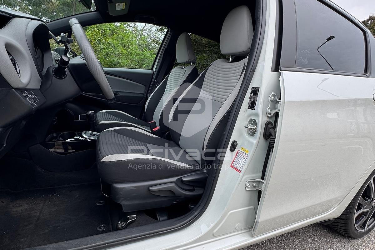 TOYOTA Yaris 1.5 Hybrid 5 porte Trend "White Edition"