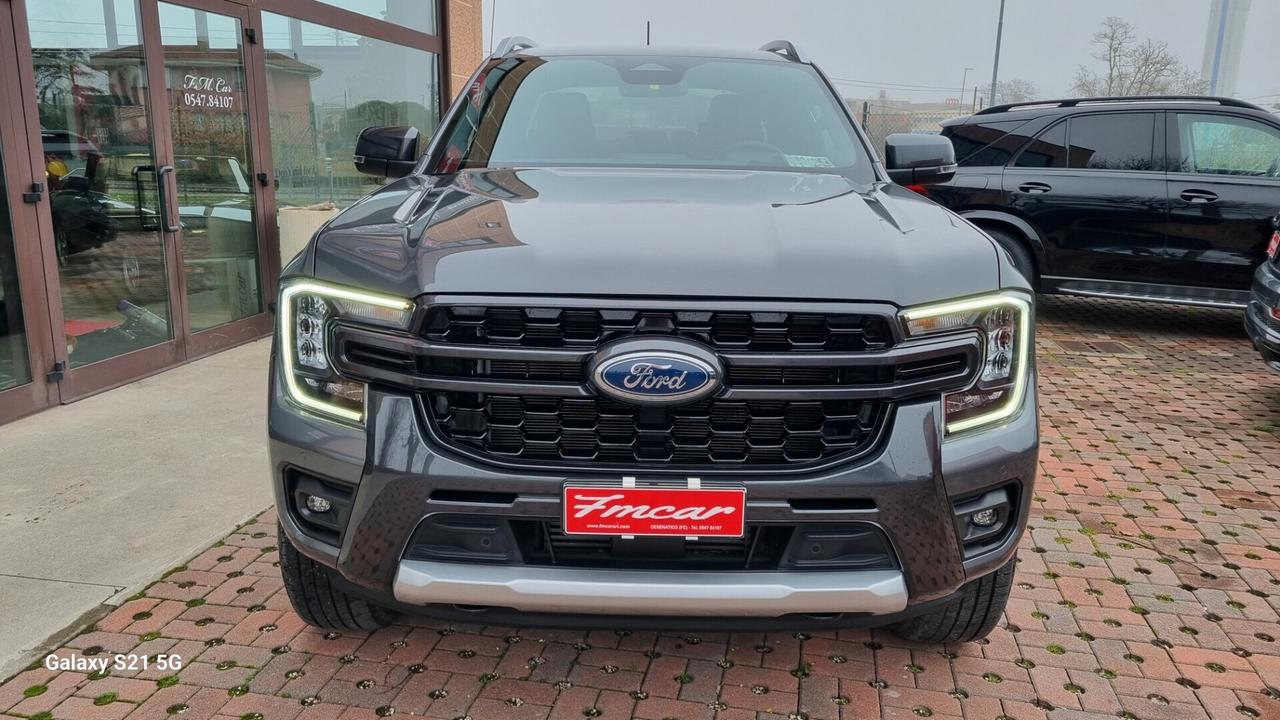 Ford Ranger 2.0 ECOBLUE DC Wildtrak 5 posti Autocarro 205 cv