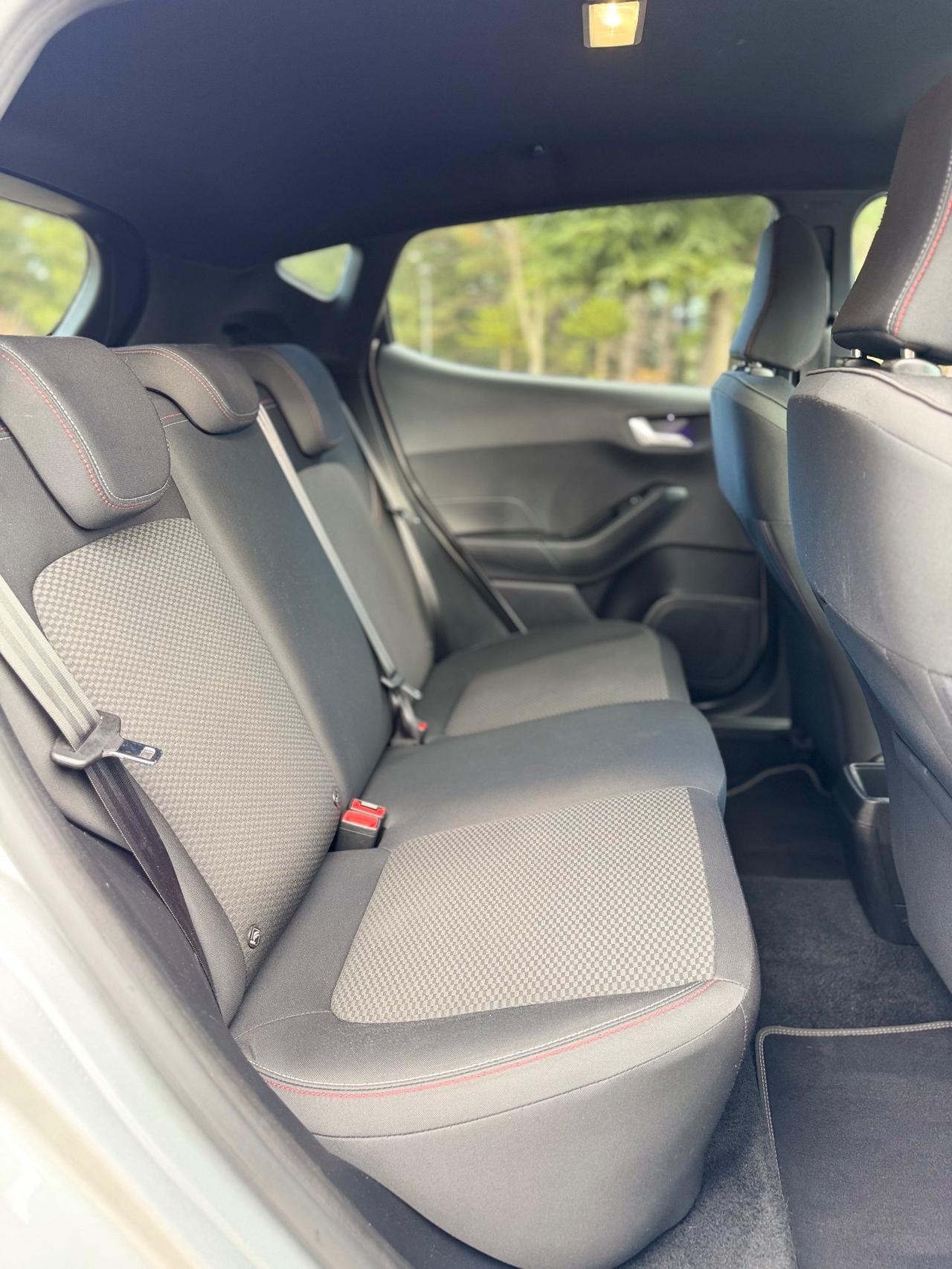 Ford Fiesta 1.5 TDCi 5 porte ST-Line