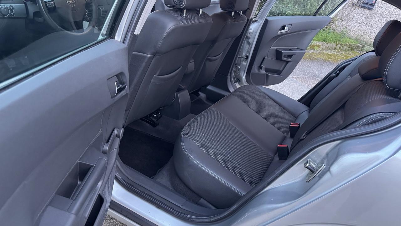 Opel Astra 1.6 T 16V 5 porte Cosmo Unico Proprietario del 44