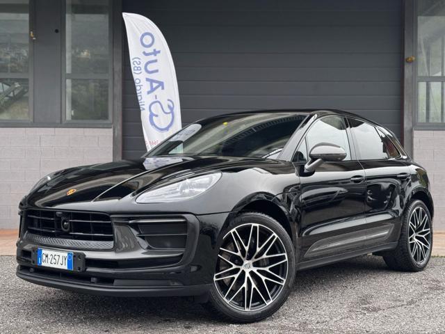 PORSCHE Macan 2.0 T Panorama Sport Chrono IVA Esposta