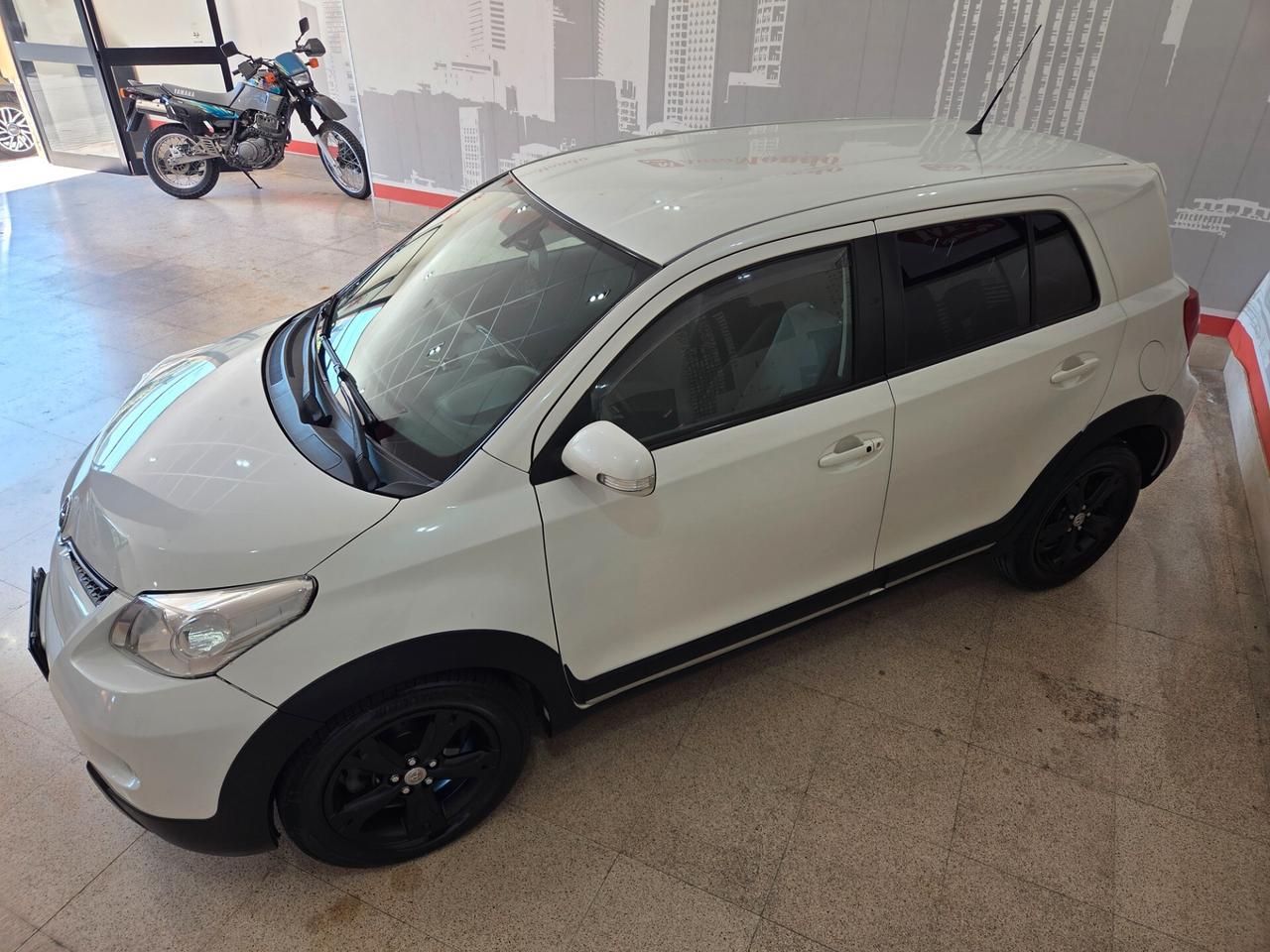 Toyota Urban Cruiser 1.4 D-4D AWD Luxury