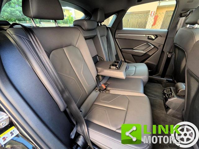 AUDI Q3 SPB 35 TFSI S tronic Identity Black S Line Edition