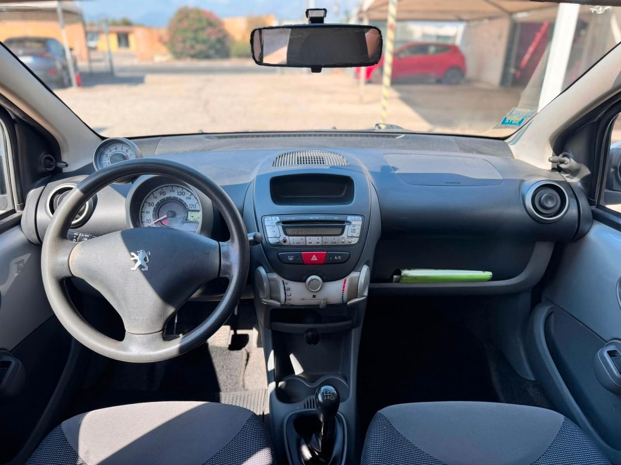 Peugeot 107 1.0 68CV 5p. Desir