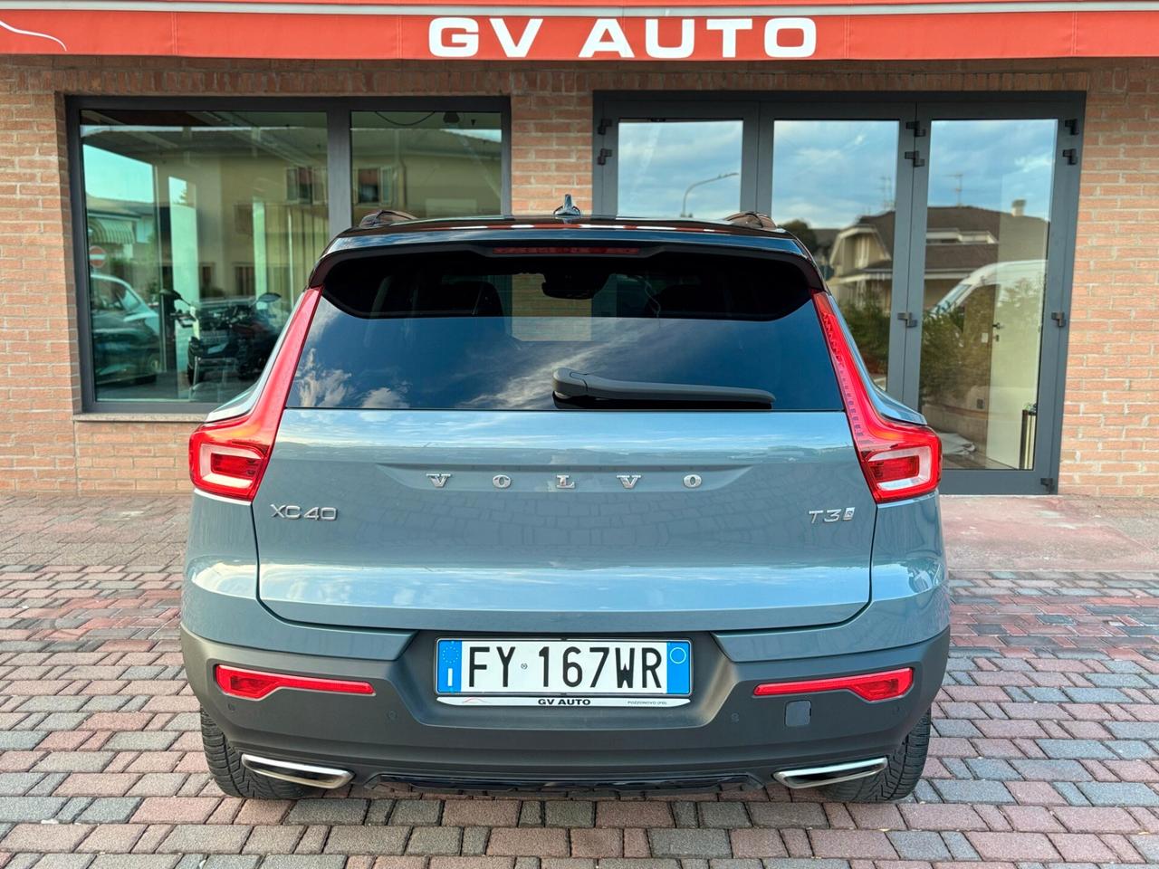 Volvo XC40 1.5 t3 R-design Geartronic