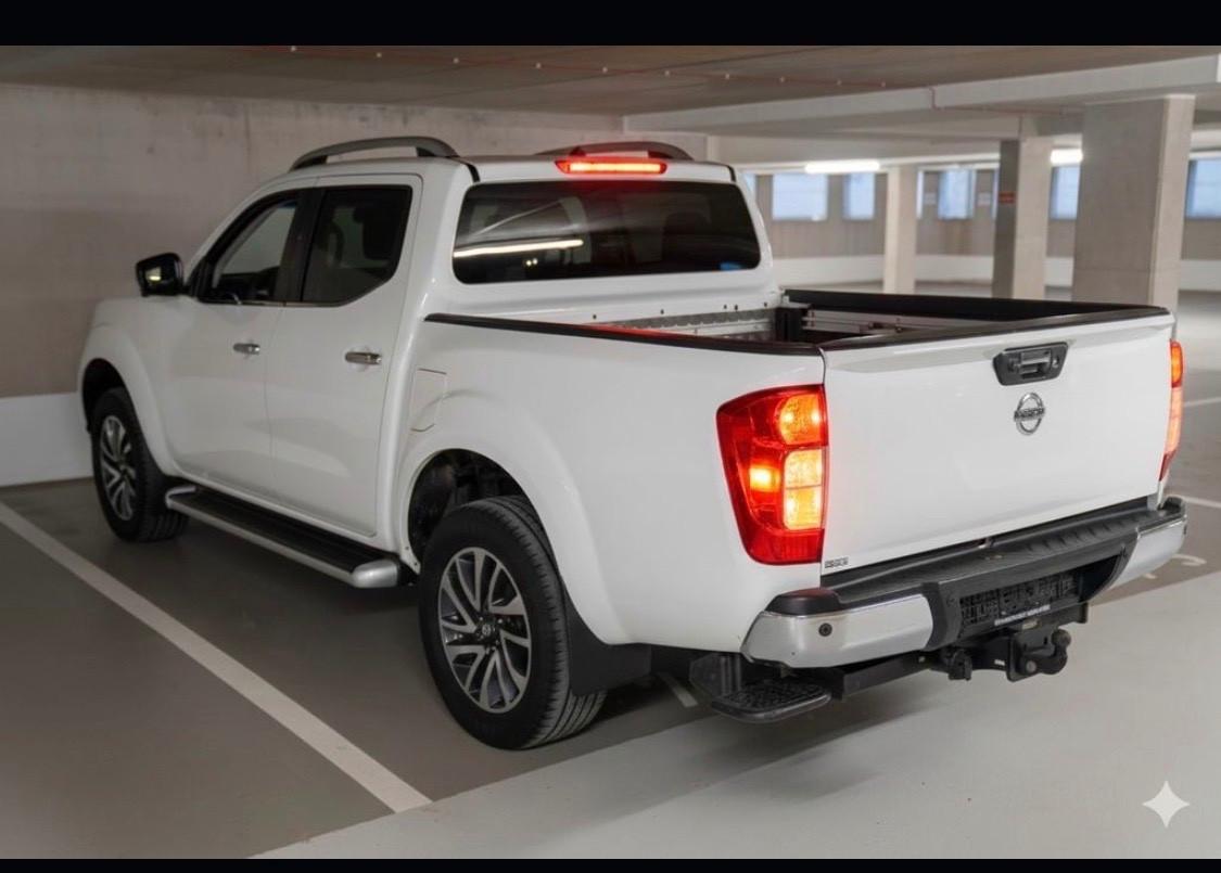 Nissan Navara 2.3 dCi 190 CV 4WD Double Cab N-Connecta