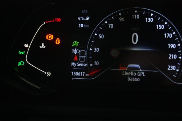 RENAULT Captur TCe 100 CV GPL Intens