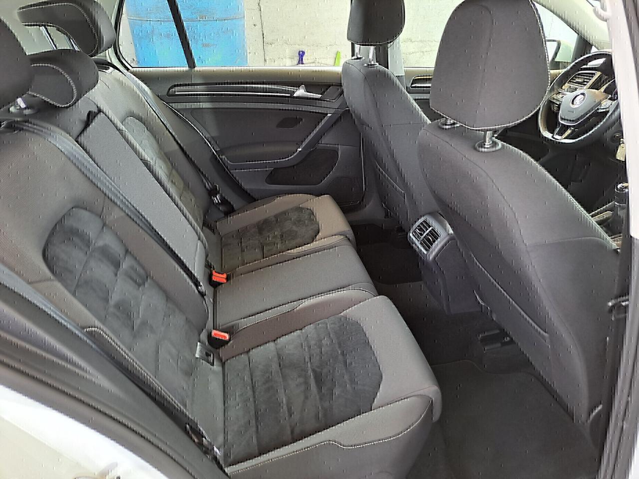Volkswagen Golf 2.0 TDI 5p. Highline 150Cv BlueMotion Technology