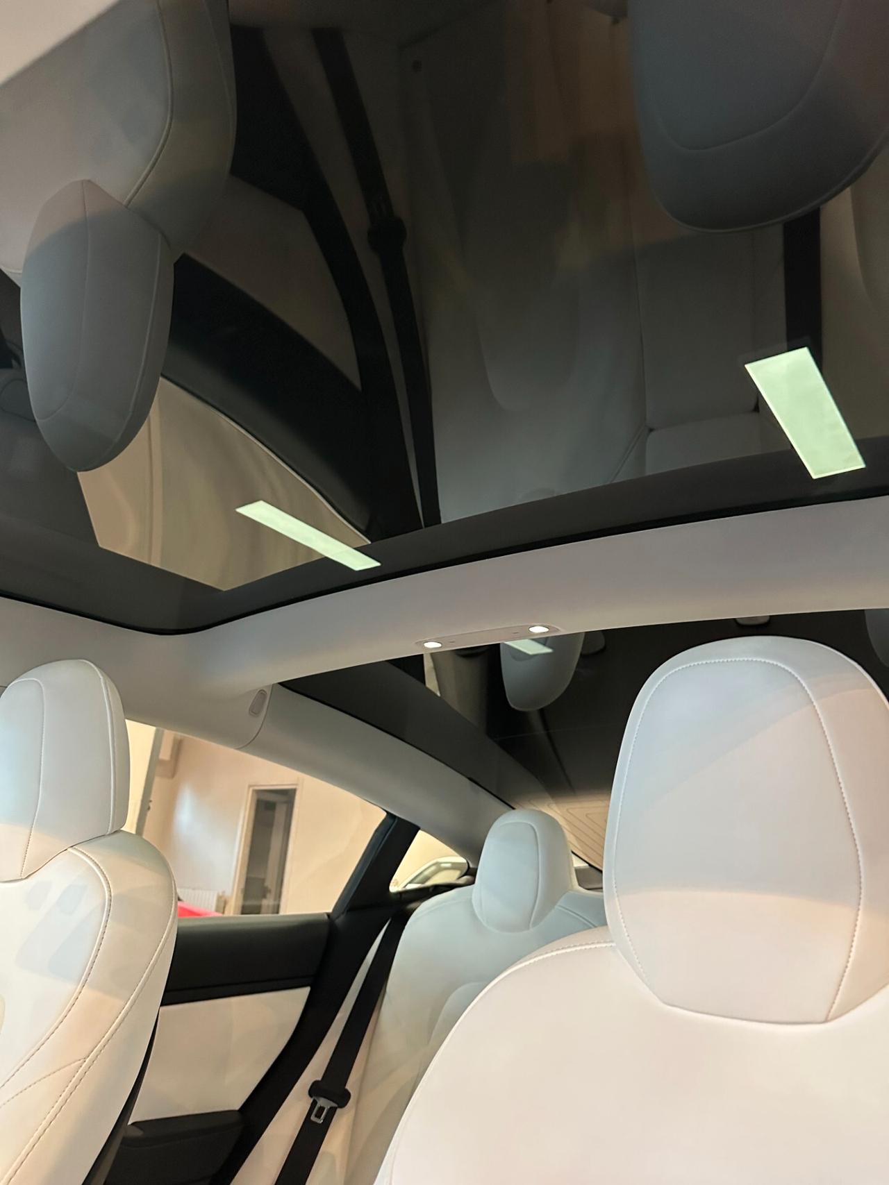 Tesla Model 3 Long Range AWD Long Range