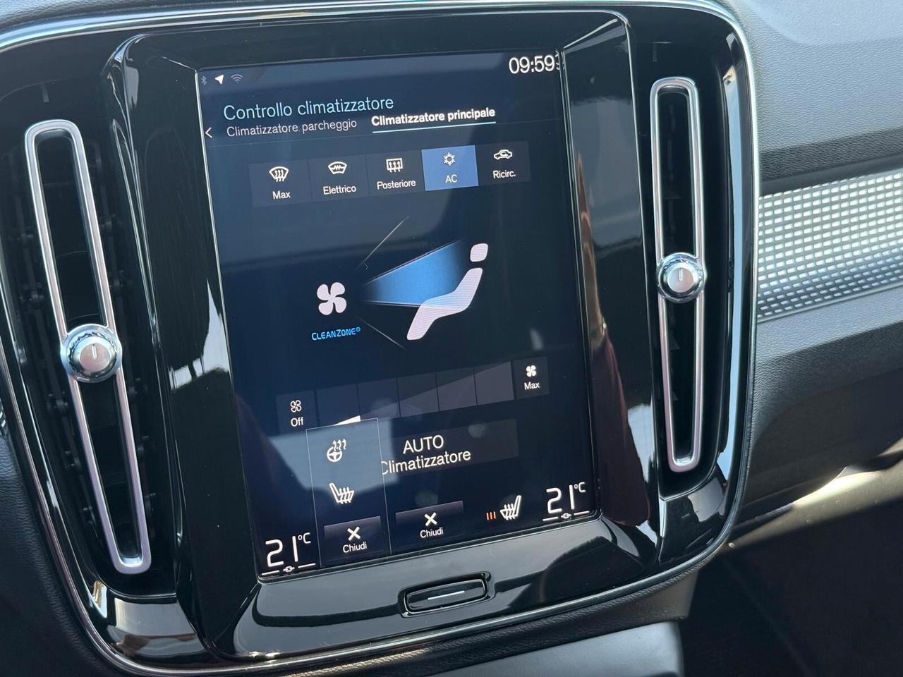 XC40 T5 Recharge Hybrid 262cv *Tetto *Gancio Traino