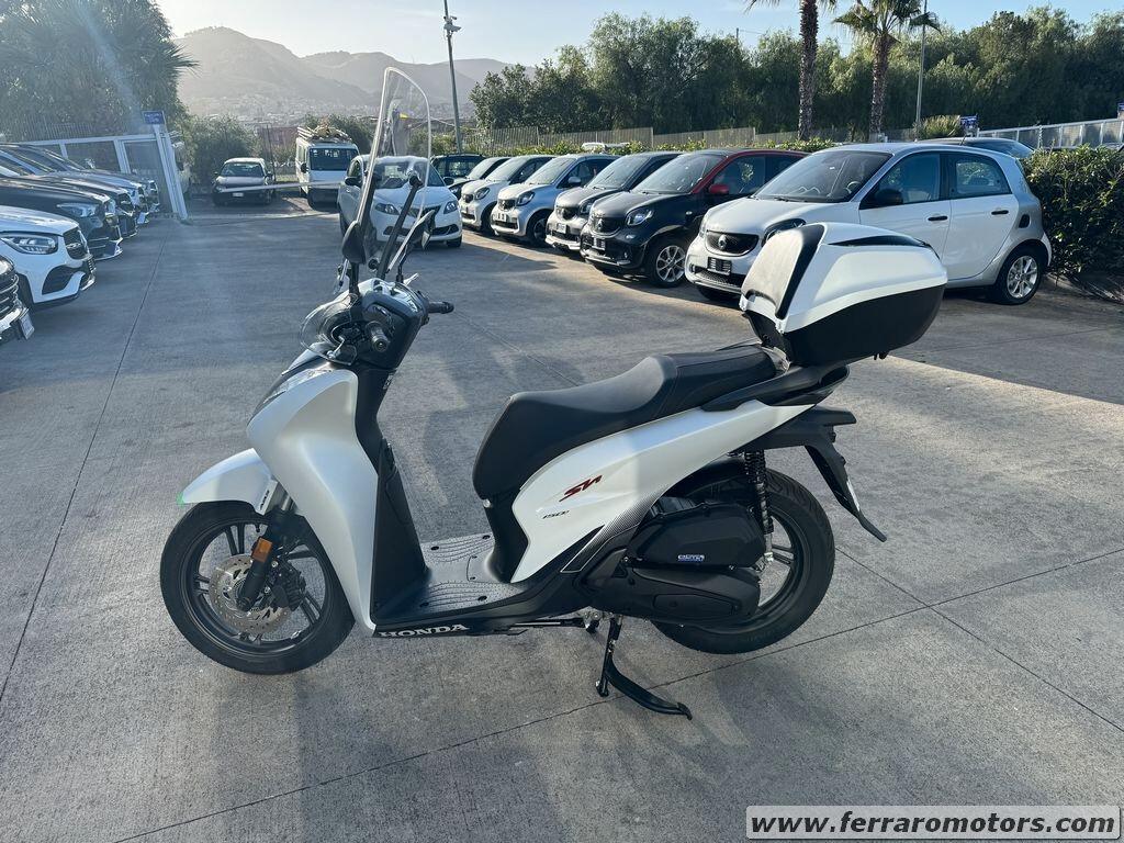 HONDA SH 150 sport nuovo pronta consegna A SOLI 46 EURO AL MESE