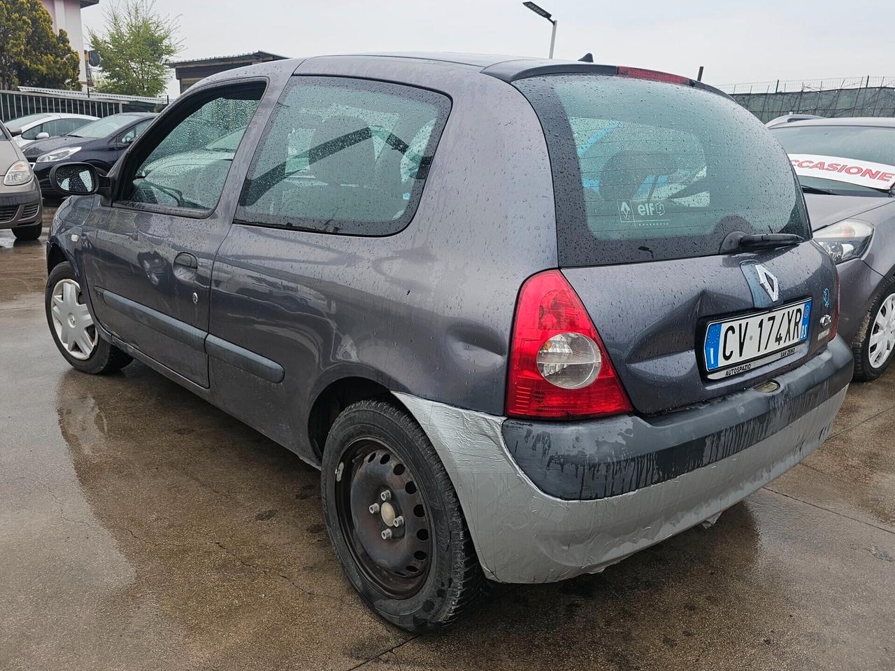 Renault Clio 1.2 16V cat 3 porte Confort Authentique